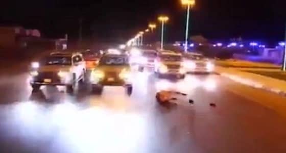 تفاصيل واقعة نجاة مصور من الدهس خلال " زفة " بالمملكة