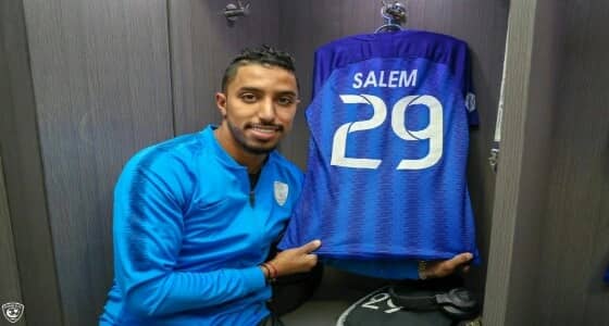 بعد اقترابه من الفترة الحرة.. " الدوسري " ينتظر العرض الأعلى