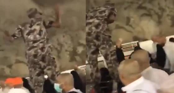 بالفيديو.. ردة فعل رجل أمن بعدما أصرت حاجة على إهداءه المال