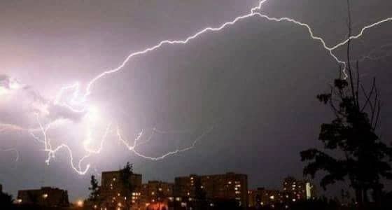 الأرصاد تحذر من أمطار رعدية وسيول على منطقة نجران