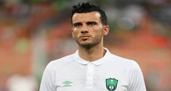 بتغريدة أقسم فيها.. السومة ينفي وجود خلاف بينه وبين مدير الفريق