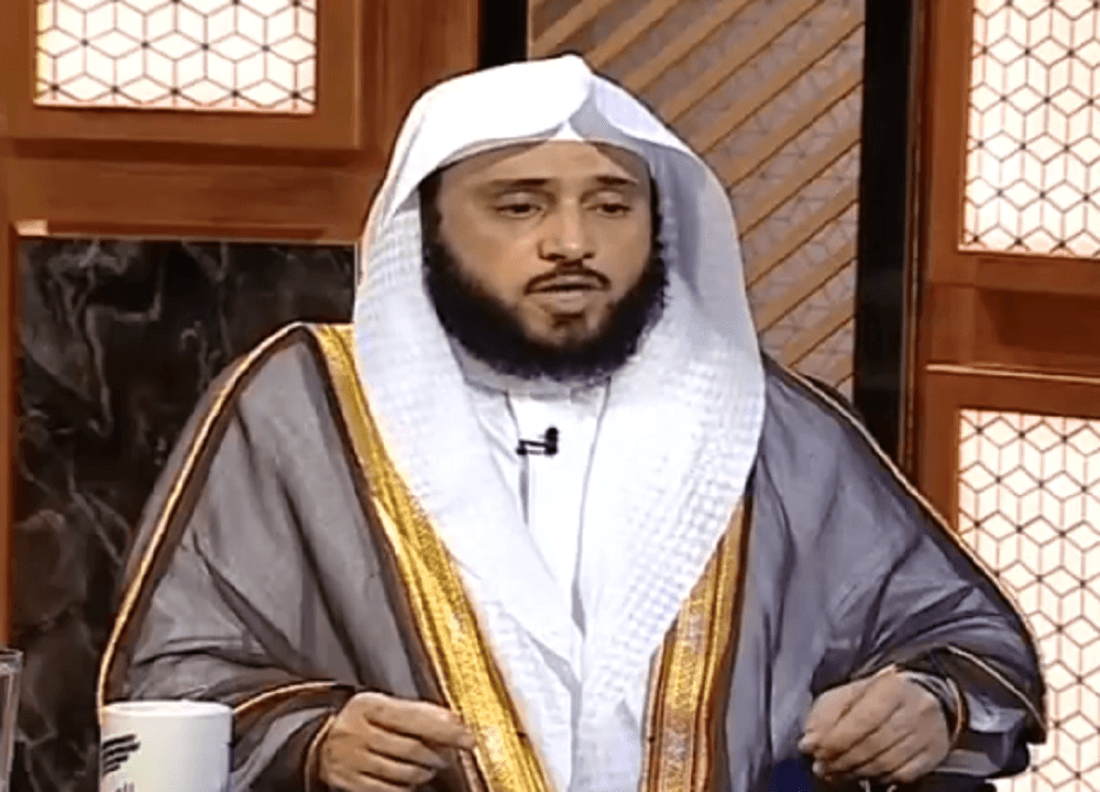 شاهد.. حكم بلع الريق والنخامة للصائم