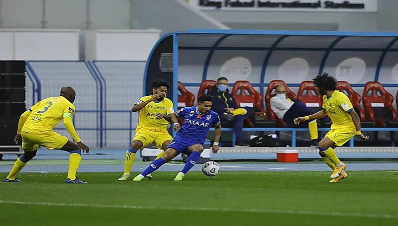 سطام الثقيل: النصر تعرض لإذلال عنيف من الهلال