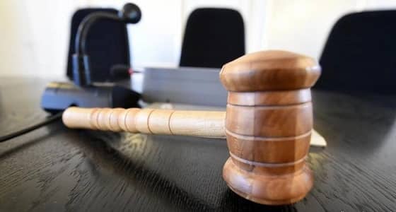 الحبس سنة لآسيوي تطاول على الذات الإلهية