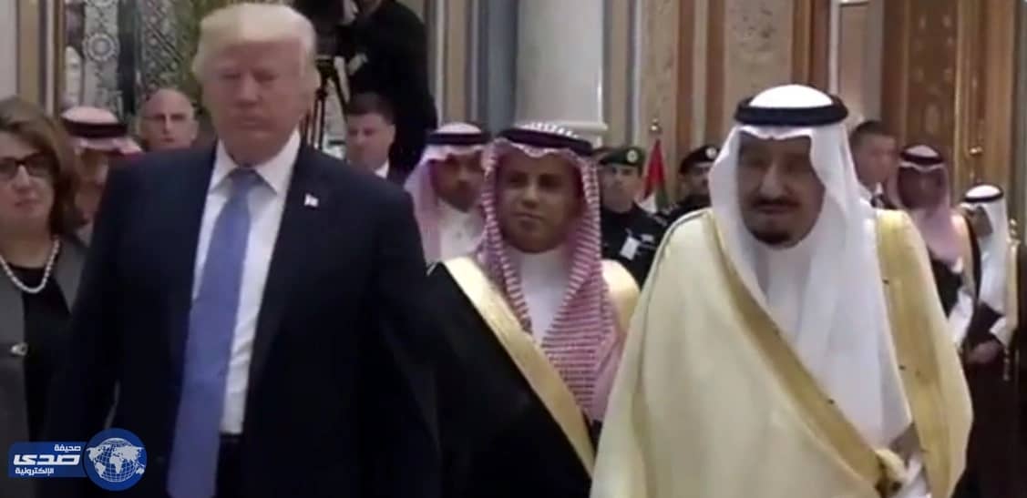 إحباط مخطط إرهابي لـ " داعش " استهدف مقرين لوزارة الدفاع