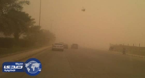 انعدام الرؤية في رفحاء بسبب عاصفة رملية