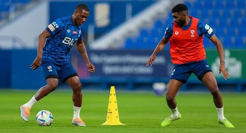 الهلال يعلن مدة غياب عدد من لاعبيه المصابين