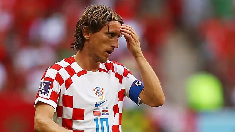 نادٍ سعودي يقترب من ضم لوكا مودريتش في يونيو المقبل