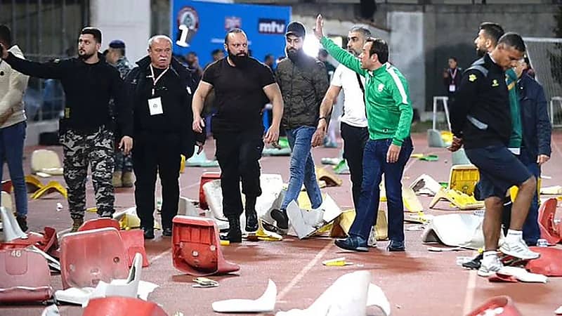 بعد شغب واشتباكات .. العهد بطلا بالدوري اللبناني
