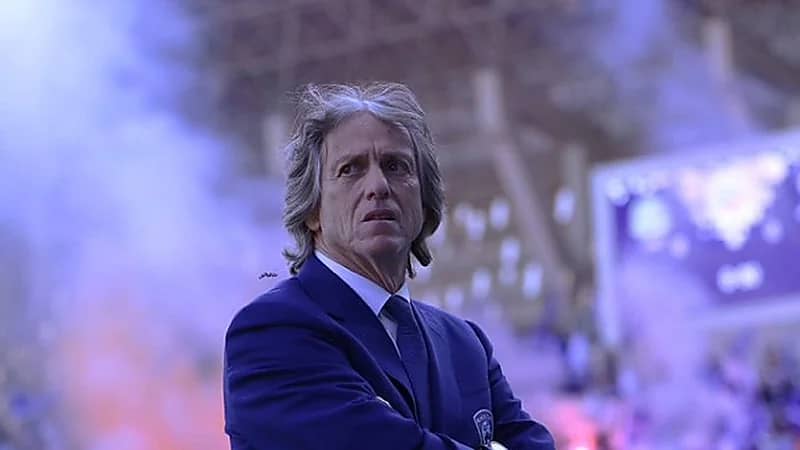 جيسوس مرشحًا لخلافة رينارد في تدريب الأخضر