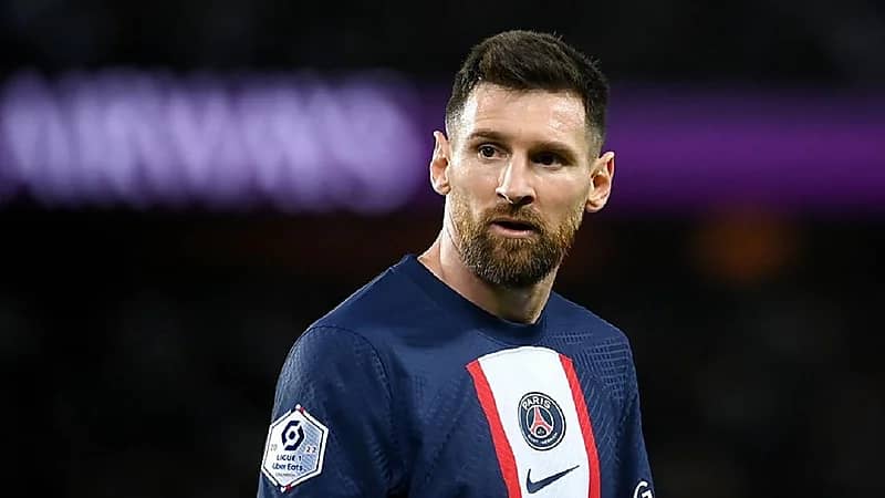 ميسي يتوصل لاتفاق مع الهلال