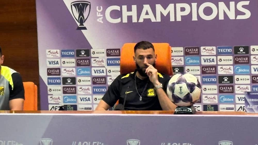 بنزيما: أهدرنا العديد من الفرص ولكن الأهم هو الفوز على أرضنا