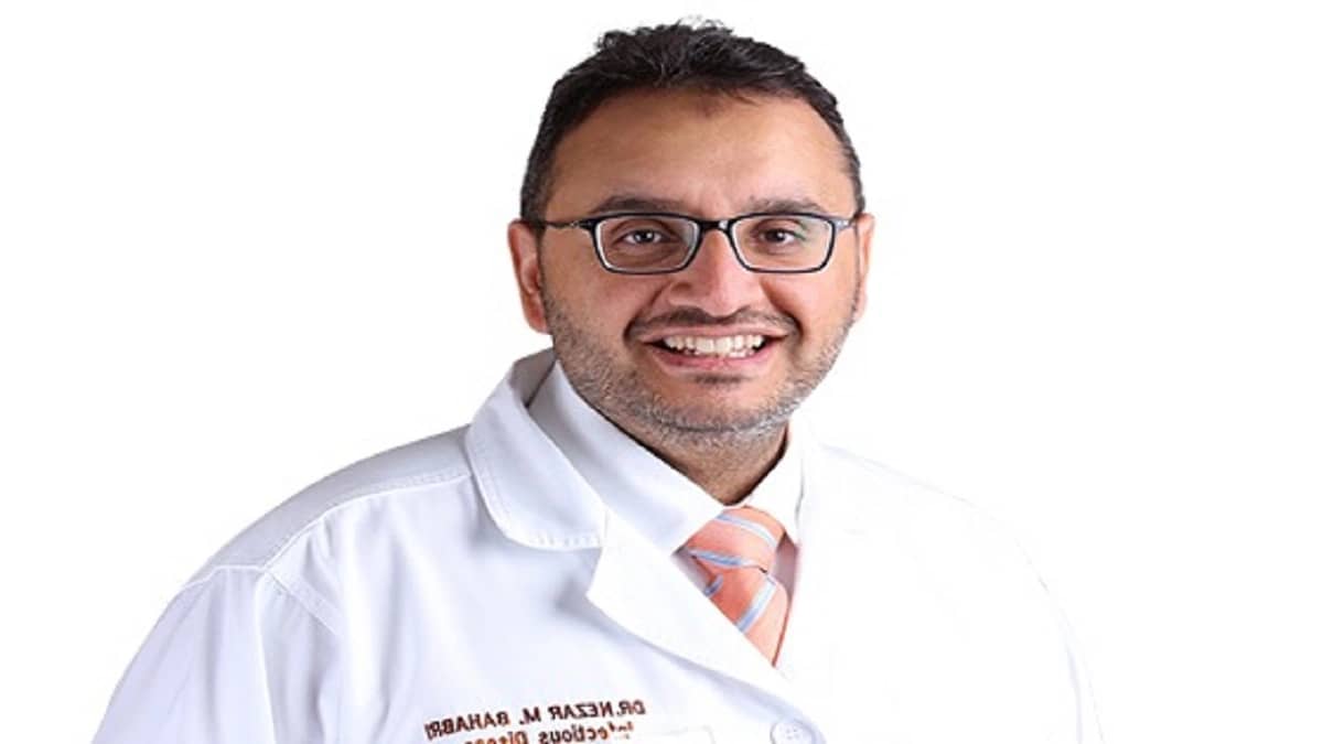 بالفيديو.. باهبري يقدم نصائحه للتعايش مع كورونا في ظل عودة الحياة لطبيعتها