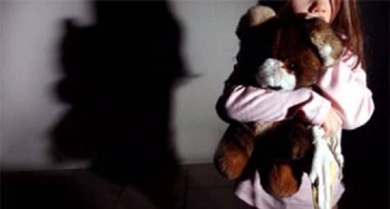 إمام مسجد يغتصب طفلة كانت تحفظ القرآن