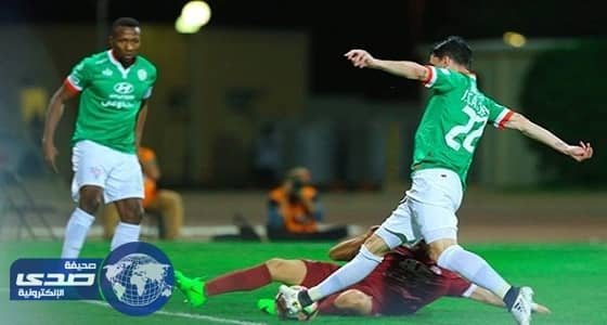 بالصور.. تعادل مثير بين الفيصلي والاتفاق بدوري جميل