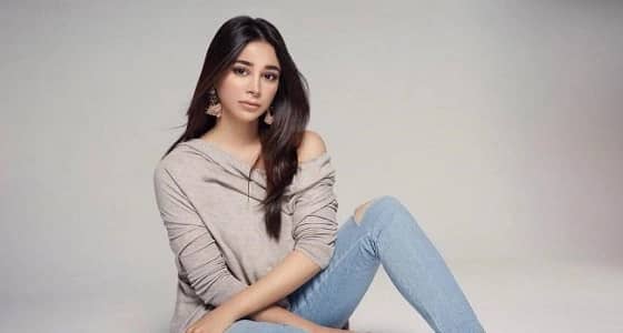 بالصورة.. أسيل عمران تخوض تجربة جريئة