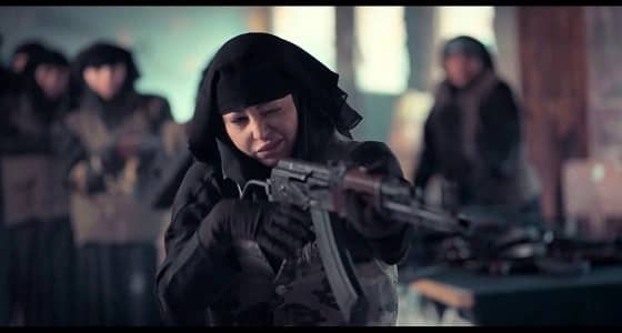 بالفيديو.. الأهالي يهاجمون طاقم فيلم «شيهانة» بالأسلحة النارية