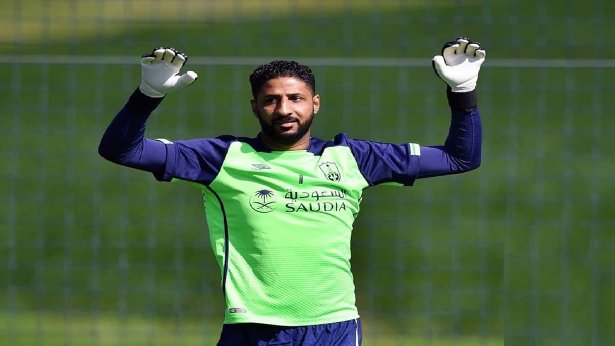 بالفيديو..المسيليم نافيًا فسخ عقده: " الأهلي مستهدف "