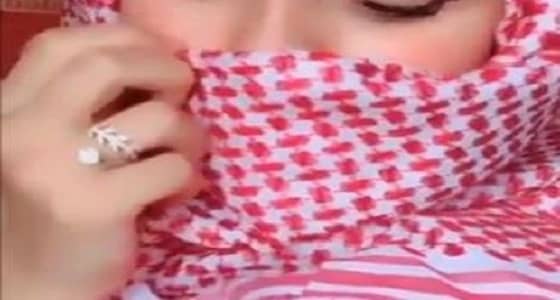 شركة ملابس توضح علاقتها بفيديو دعائي لفتاة ترتدي منتجا لها