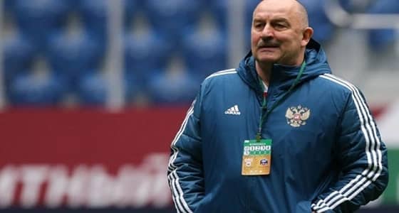 مدرب روسيا قلق من المنتخب المصري