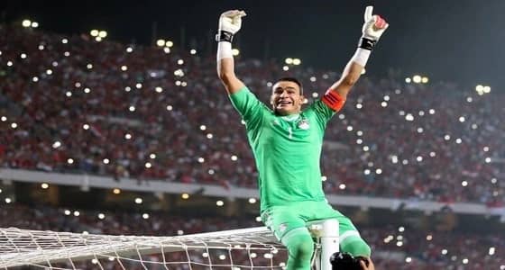 قبل أمم أفريقيا.. الحضري يتراجع عن الاعتزال رغم بلوغه الـ 46 عامًا