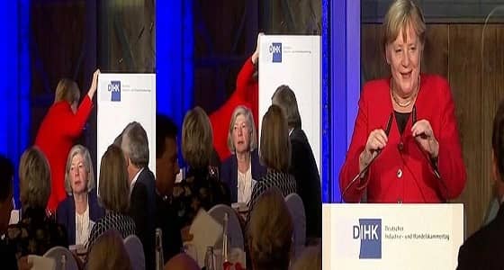 شاهد.. أنجيلا ميركل تسقط في حدث عام