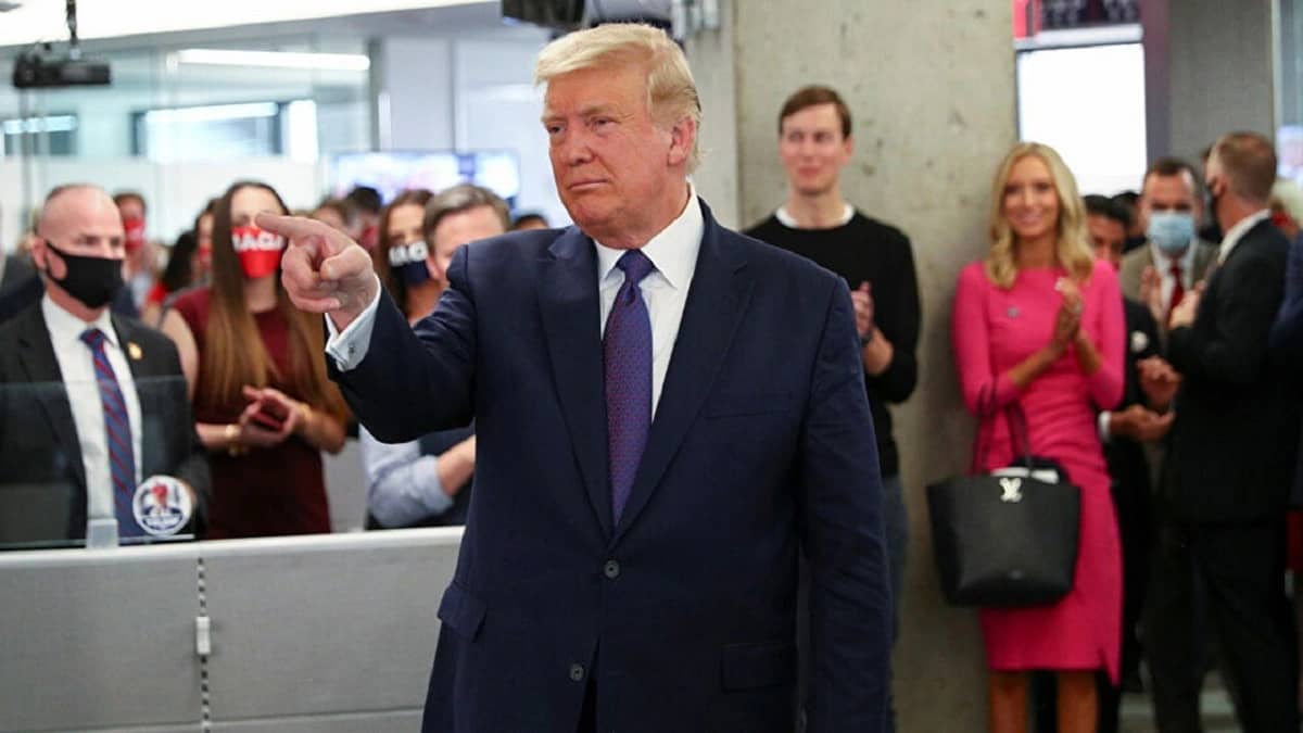 حملة "ترامب" ترفع رابع دعوى لوقف فرز الأصوات بعد رصد واقعة خطيرة