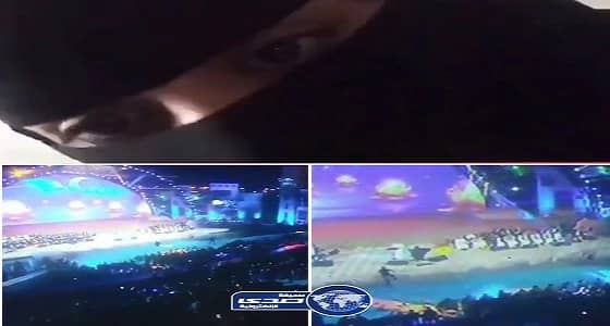 بالفيديو.. أول تصريح للفتاة صاحبة حضن ماجد المهندس على مسرح عكاظ