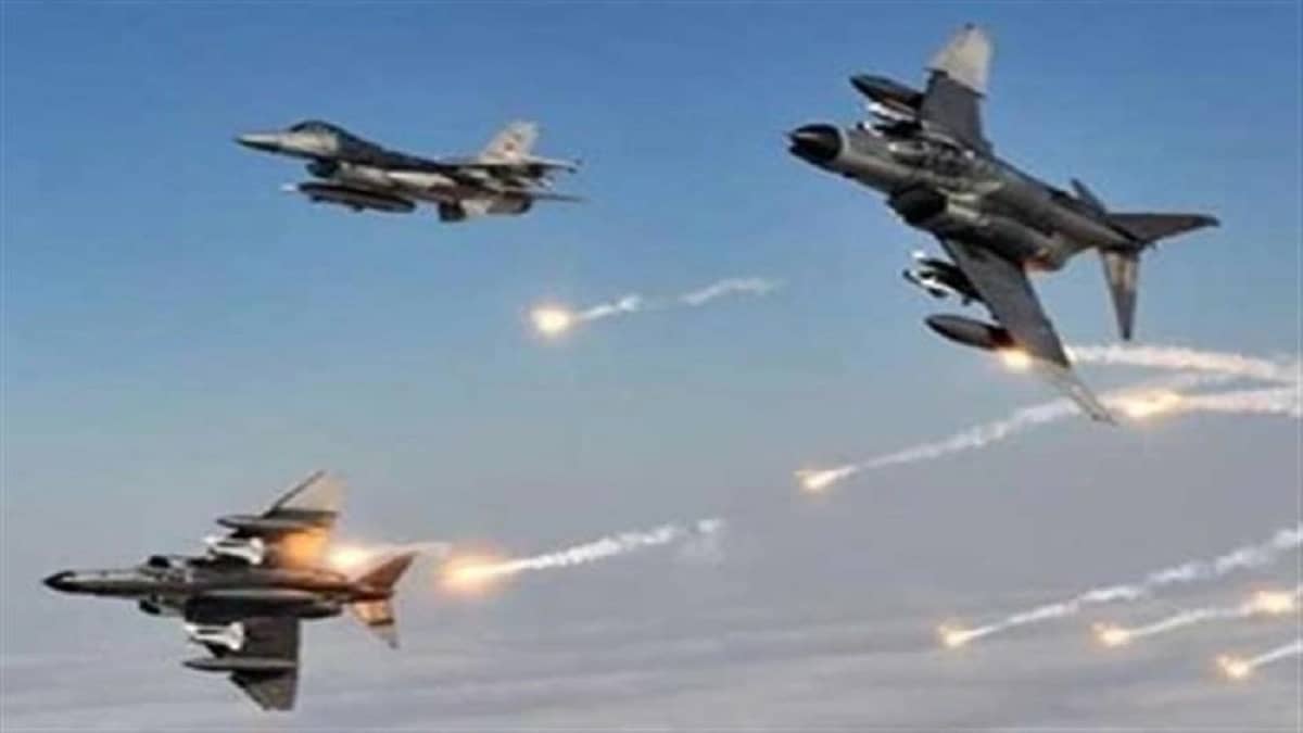 مصرع قياديين حوثيين ومرافقيهم في غارة جوية بالجوف