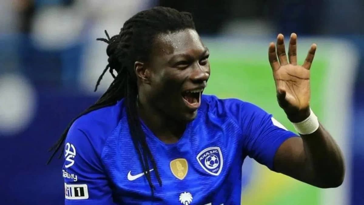 غوميز يُحبط جماهير غالاتا سراي التركي (فيديو)