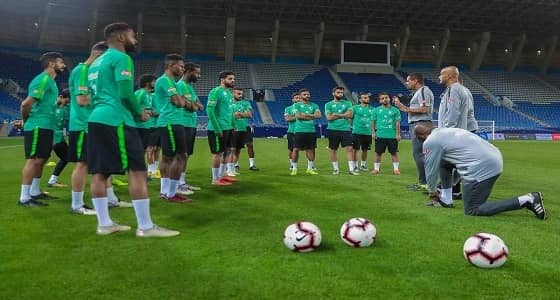 بالصور.. الأخضر يدشن أولى تدريباته استعدادًا لوديتي الإماراتي وغينيا