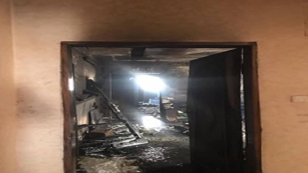 حريق في عمارة سكنية بحي اليرموك في الرياض