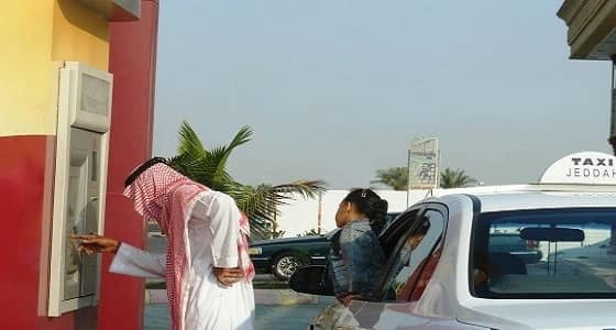 " البنوك السعودية " تكشف حقيقة تطبيق بصمة الوجه بالصرافات الآلية