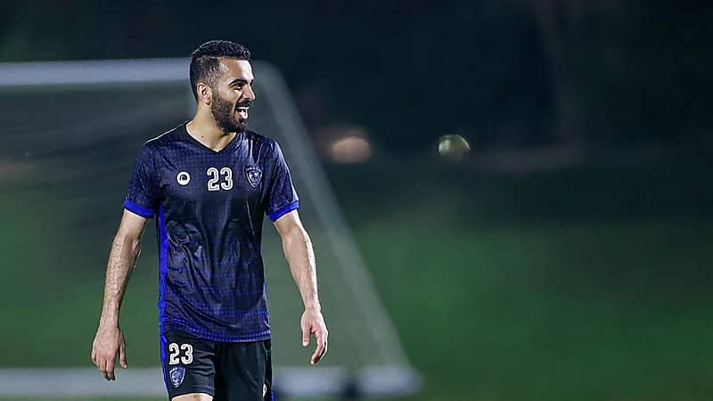 الهلال يتلقى عروضًا مغرية من الأهلي والشباب لضم "العليان"