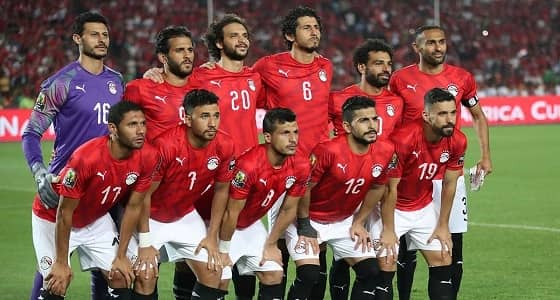 4 لاعبين من المنتخب المصري يتحرشون بعارضة أزياء