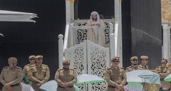 إمام وخطيب المسجد الحرام يسرد علامات قوة إرادة المؤمن