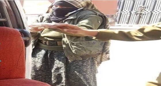 الحوثيون يتنكرون بملابس نسائية من أجل قمع ثورة الجياع باليمن