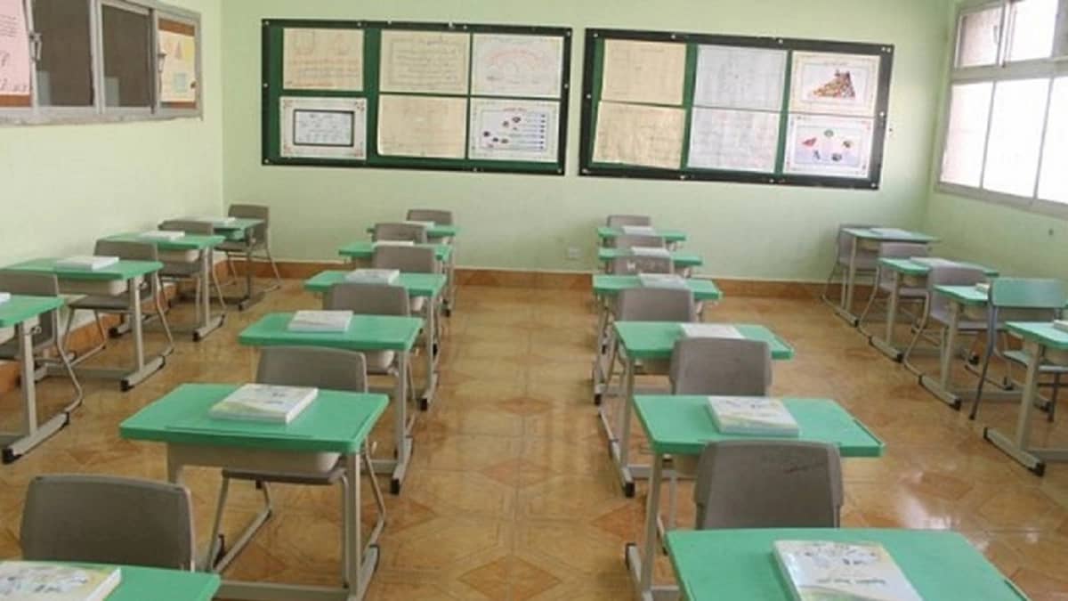 رصد مدارس أهلية استغلت " كورونا " لتحقيق مكاسب مادية